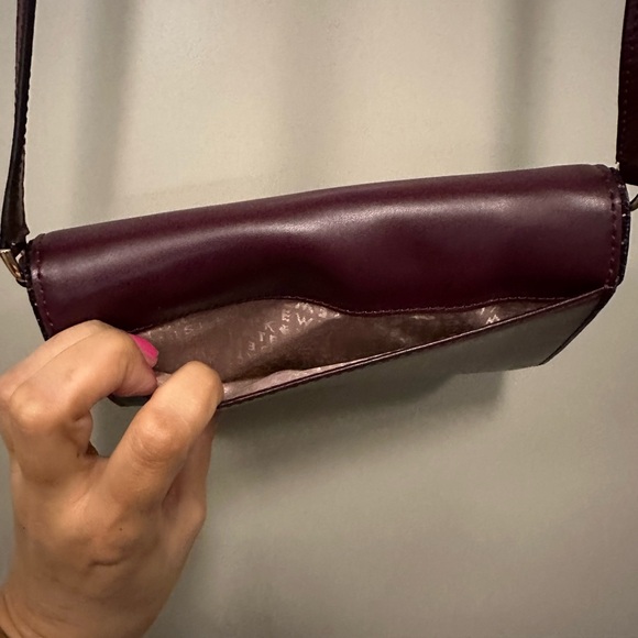 Kate Spade small crossbody purse - Picture 3 of 6